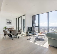CBD  Garden View Stylish 1 Bedroom Apt Avant - Holiday Sunshine Coast