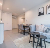 CBD Modern Classic 1 Bedroom AptLa Trobe Tower - Holiday Sunshine Coast