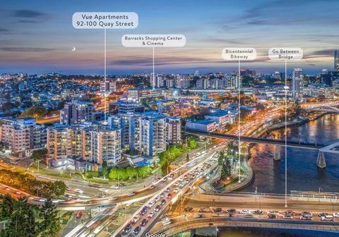 CBD Views-With FREE Wine Free-Carpark-Netflix-WiFi - Sunshine Coast Tourism 2