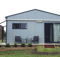 Cedars Rest Bed  Breakfast - Holiday Sunshine Coast