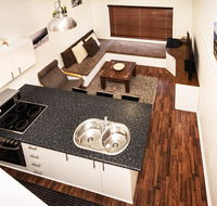 Central Abode-Modern apartment in the heart of Jindabyne - Holiday Sunshine Coast