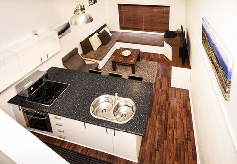 Central Abode-Modern Apartment In The Heart Of Jindabyne - Sunshine Coast Tourism 0