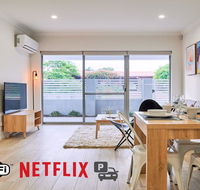 Central Garden City Apt - Mobile Hotspot  WiFi - - Holiday Sunshine Coast