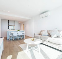 Central Melbourne 2 Bedroom LuxuryVictoria One - Holiday Sunshine Coast