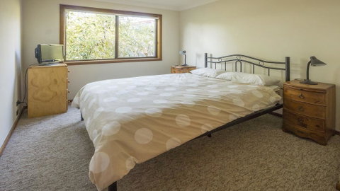 Centre Street 10 Lake Tabourie - Sunshine Coast Tourism 2