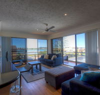 Champagne court 10 - Holiday Sunshine Coast