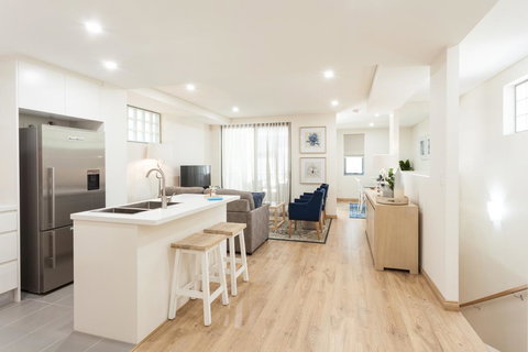 CHARMING BREAM (671I) - Sunshine Coast Tourism 3