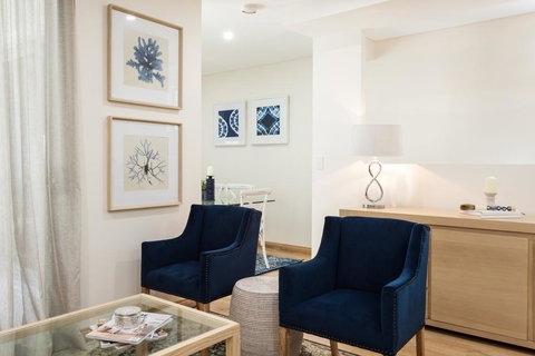 CHARMING BREAM (671I) - Sunshine Coast Tourism 2