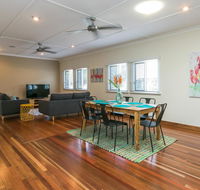 Charming Home By The Sea - Sunshine Coast Tourism