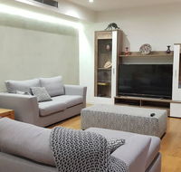 CHELSEA Family Home Close to Beach  Shops - Holiday Sunshine Coast