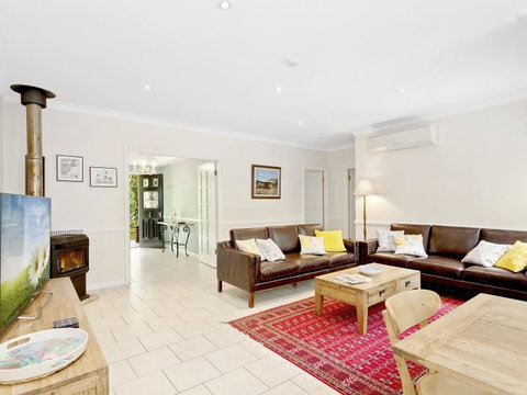 Cherry Walk Cottage - Sunshine Coast Tourism 2