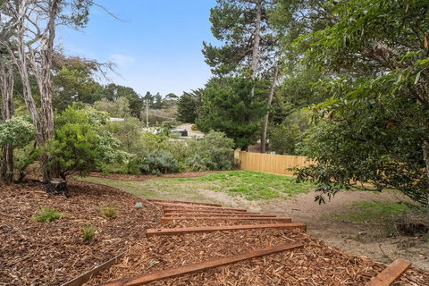 Chic Beach Studio - Sunshine Coast Tourism 2