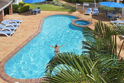 Chidori Court - Sunshine Coast Tourism 1