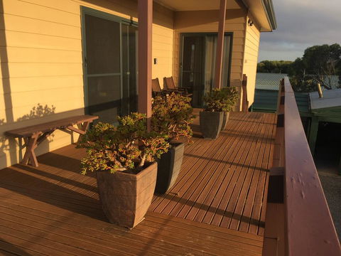 Chill N Sea Coastal Retreat - Sunshine Coast Tourism 1