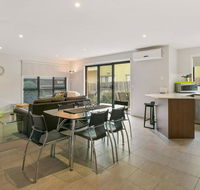 Chill Out - Sunshine Coast Tourism
