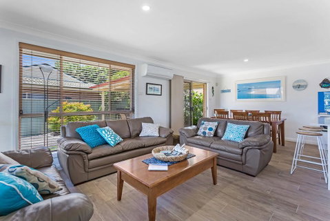Chill Out At Fingal - Jellicoe Close - Sunshine Coast Tourism 2