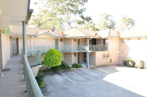 Chittaway Motel - Sunshine Coast Tourism 1