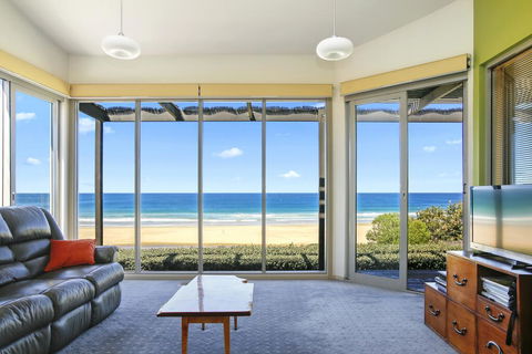 Chocolate Gannets - Sunshine Coast Tourism 1