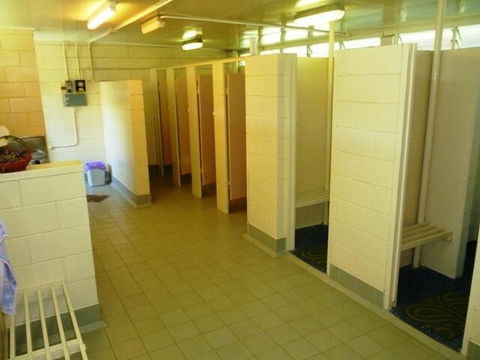 Christmas Creek CafÃ© & Cabins - Sunshine Coast Tourism 2