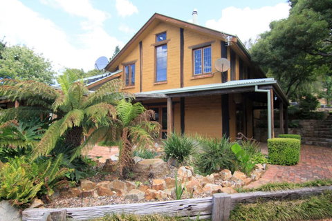 Cindy Cottage - Sunshine Coast Tourism 0