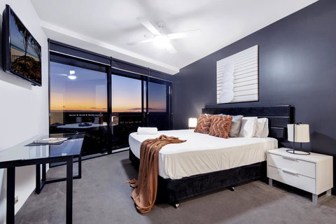 Circle Private Residences - Sunshine Coast Tourism 3