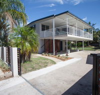 City Beach Holiday House - Holiday Sunshine Coast