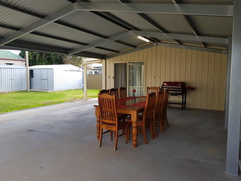 City Holiday Home Mildura - Sunshine Coast Tourism 1