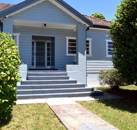 Clanwilliam - Holiday Sunshine Coast