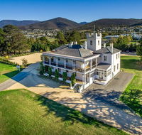 Claremont House - Holiday Sunshine Coast
