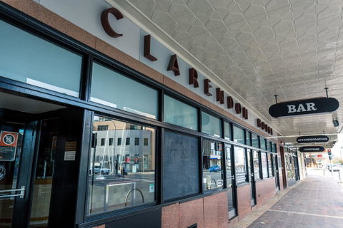 Clarendon Hotel - Sunshine Coast Tourism 1