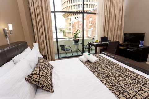 Clarendon Hotel - Sunshine Coast Tourism 0