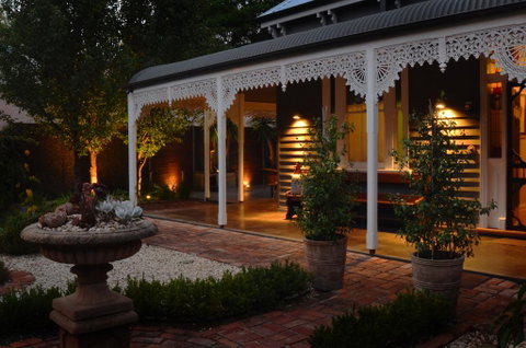 Clement House - Sunshine Coast Tourism 0
