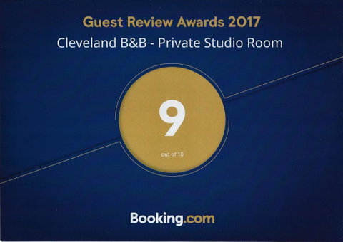 Cleveland B&B - Private Studio Room - Sunshine Coast Tourism 1