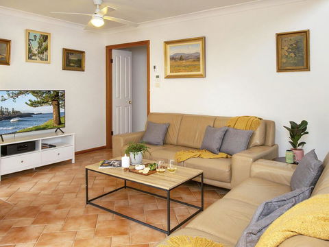 Cloud 9 Cottage - Waves, Walks And Welcoming - Sunshine Coast Tourism 2