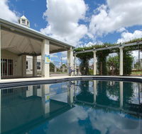 Coachmans Inn Warwick - Holiday Sunshine Coast