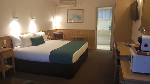 Coal Valley Motor Inn - Sunshine Coast Tourism 1