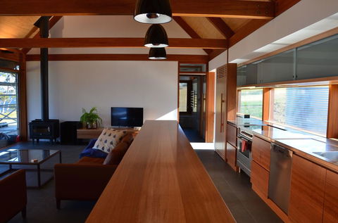 Coast House Tasmania - Sunshine Coast Tourism 1