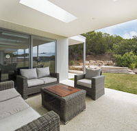 Coastal Chic - Holiday Sunshine Coast