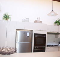Coastal Retreat Unit 3 - Holiday Sunshine Coast