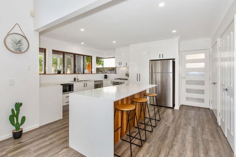 COASTAL SOUL - Sunshine Coast Tourism 2