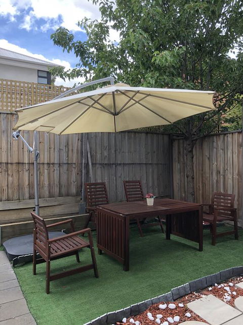 Coburg Hill Inn - Sunshine Coast Tourism 3