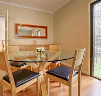 Cockatoo Hideaway - Holiday Sunshine Coast