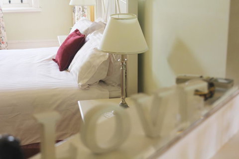 Cockburn House - Sunshine Coast Tourism 2