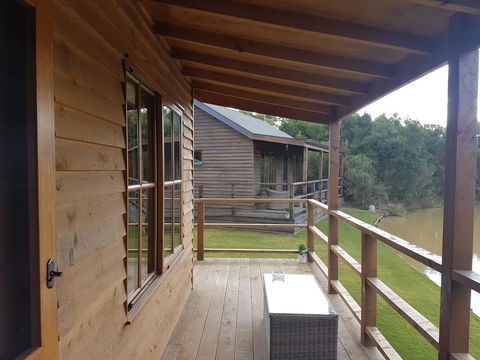 Cocoa & Briar Cottages - Holiday Sunshine Coast 2