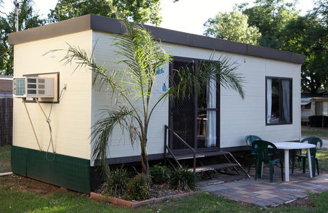 Cohuna Waterfront Holiday Park - Sunshine Coast Tourism 3