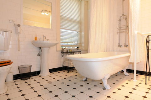 Colhurst House - Sunshine Coast Tourism 2