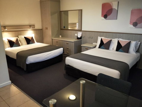 Comfort Inn Anzac Highway - Sunshine Coast Tourism 1