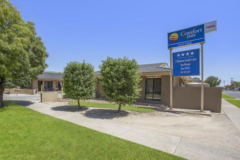 Comfort Inn May Park - Sunshine Coast Tourism 0