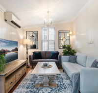 Contemporary Cottage in Perfect Lifestyle Address - Sunshine Coast Tourism