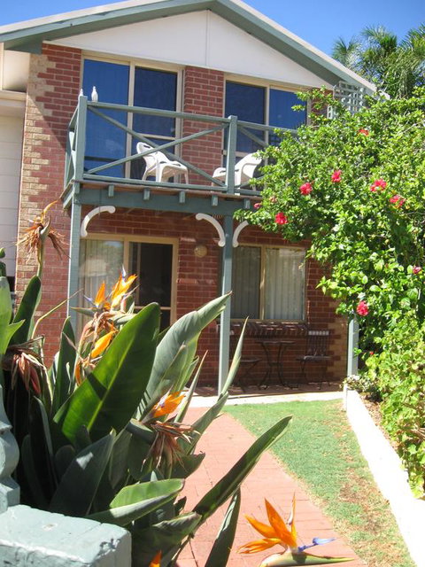 Coogee WA Accomodation - Sunshine Coast Tourism 2